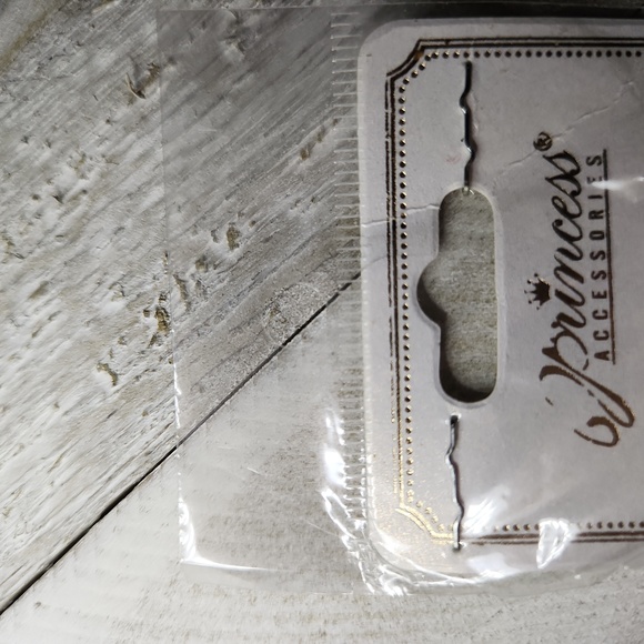 Vintage Princess Accessories Snowman ⛄️ Brooch - Picture 3 of 5